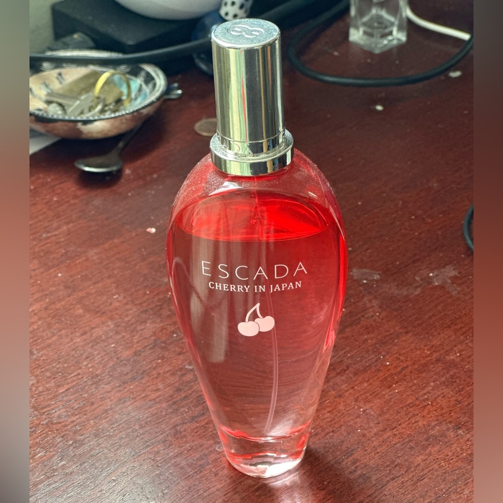 ESCADA Cherry In Japan limited edition 100ml barely used no box